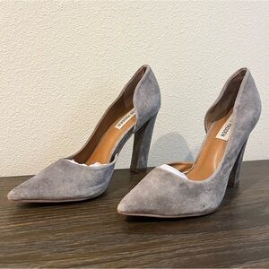Steve Madden Grey Suede Pointed Toe Pumps W 7.5
